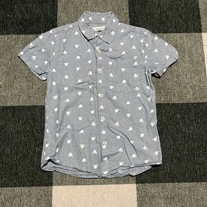 Tucker+Tate short sleeved button down shirt. Size M (8/10)
